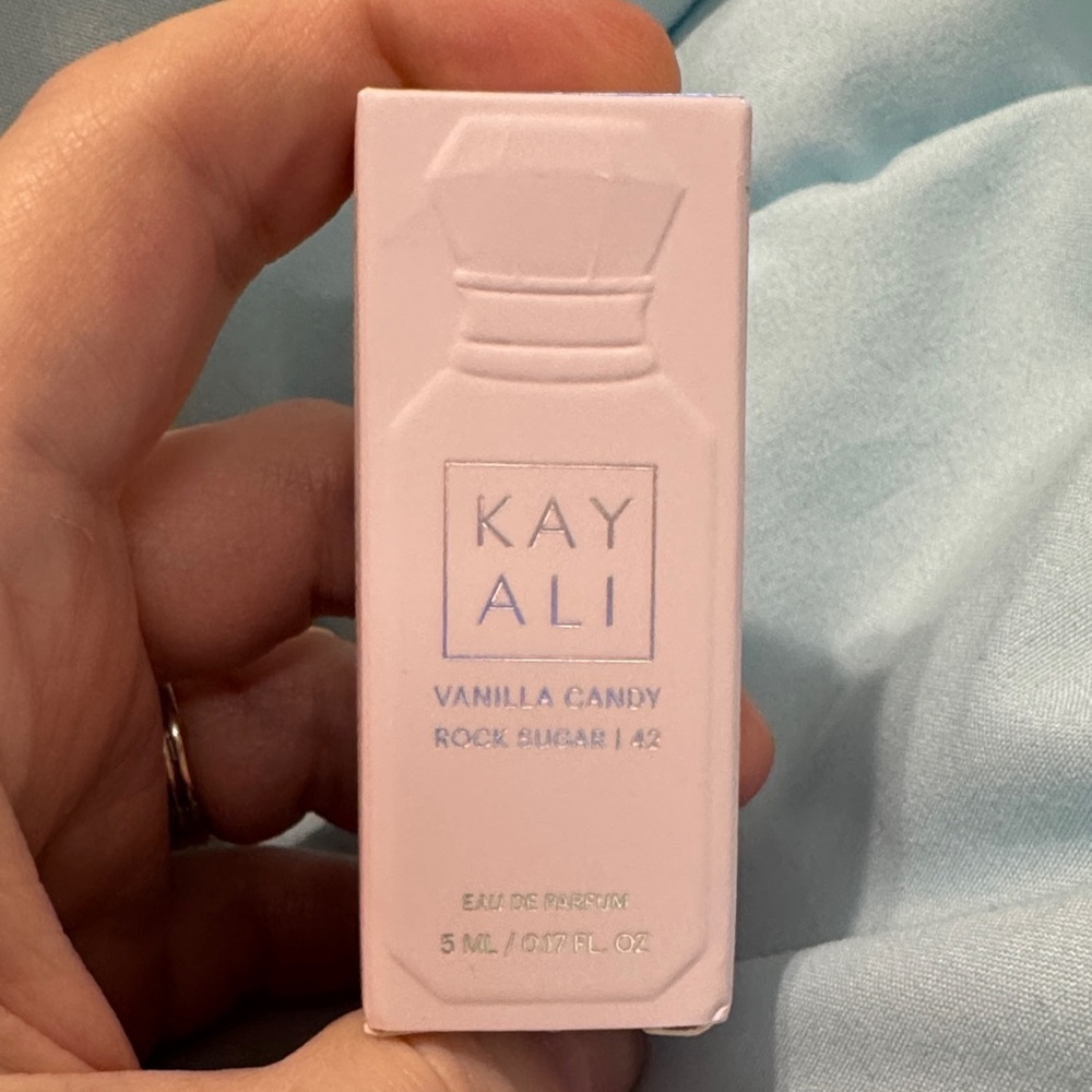 Kayali Vanilla Candy Perfume - Picture 2 of 3